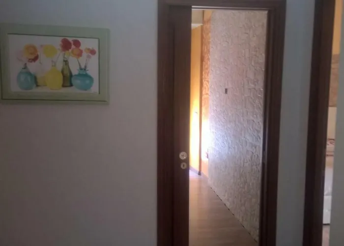 Anny 3* Νάπολη