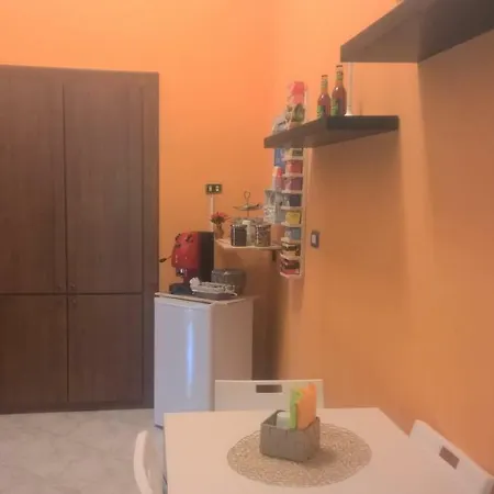 Anny לינה וארוחת בוקר 3*